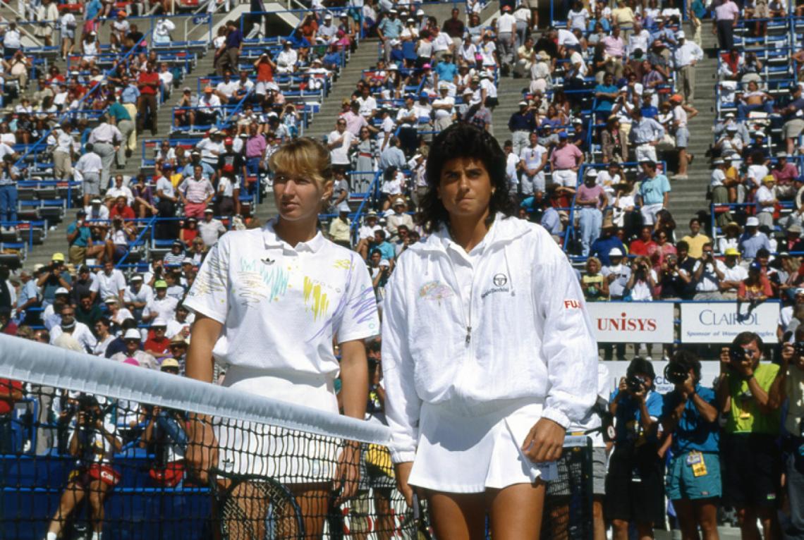 Imagen AUNQUE la estadística favorece a Graf, el tenis de Gaby también fue majestuoso.