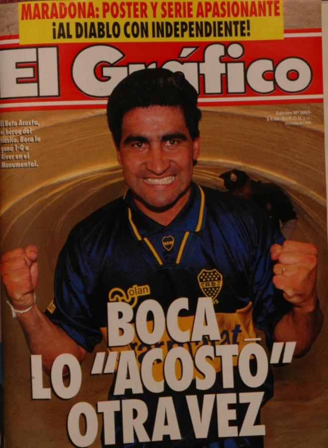 Imagen TAPA de El Gráfico en elocuente manifestación de alegría por un gol.