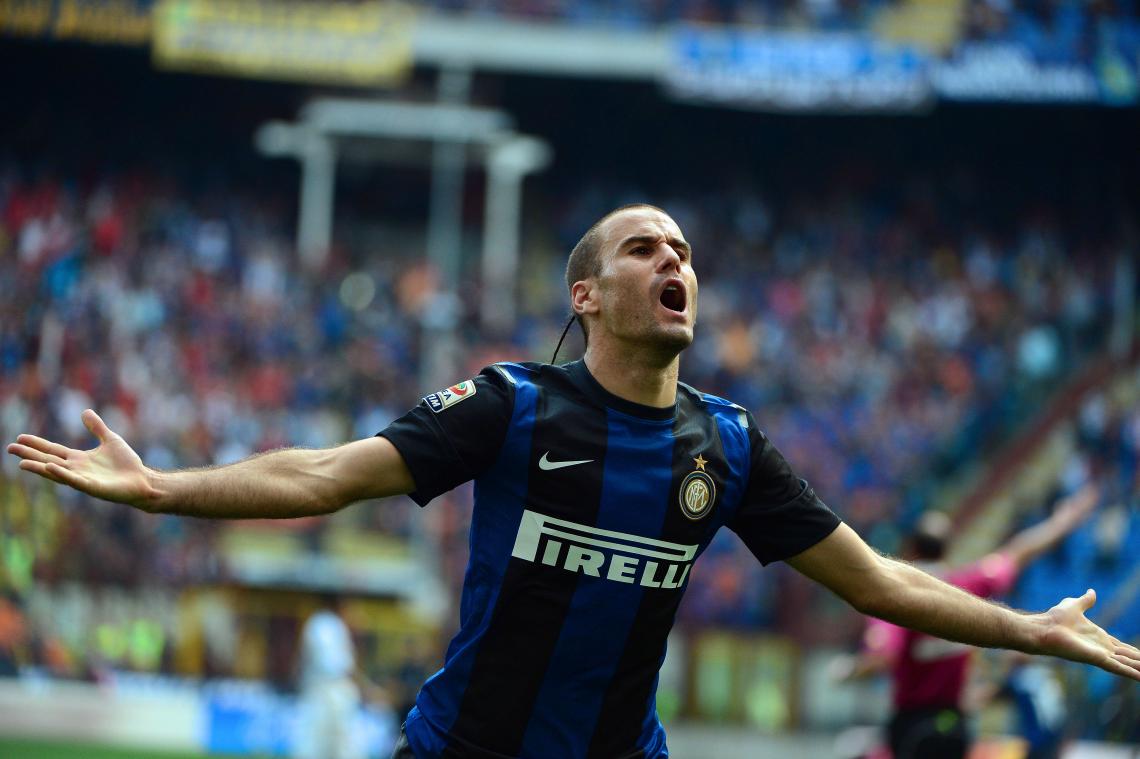 Imagen POSTAL frecuente la de Rodrigo festejando un gol. Lleva 10 en 13 partidos, en su estreno en el Inter.