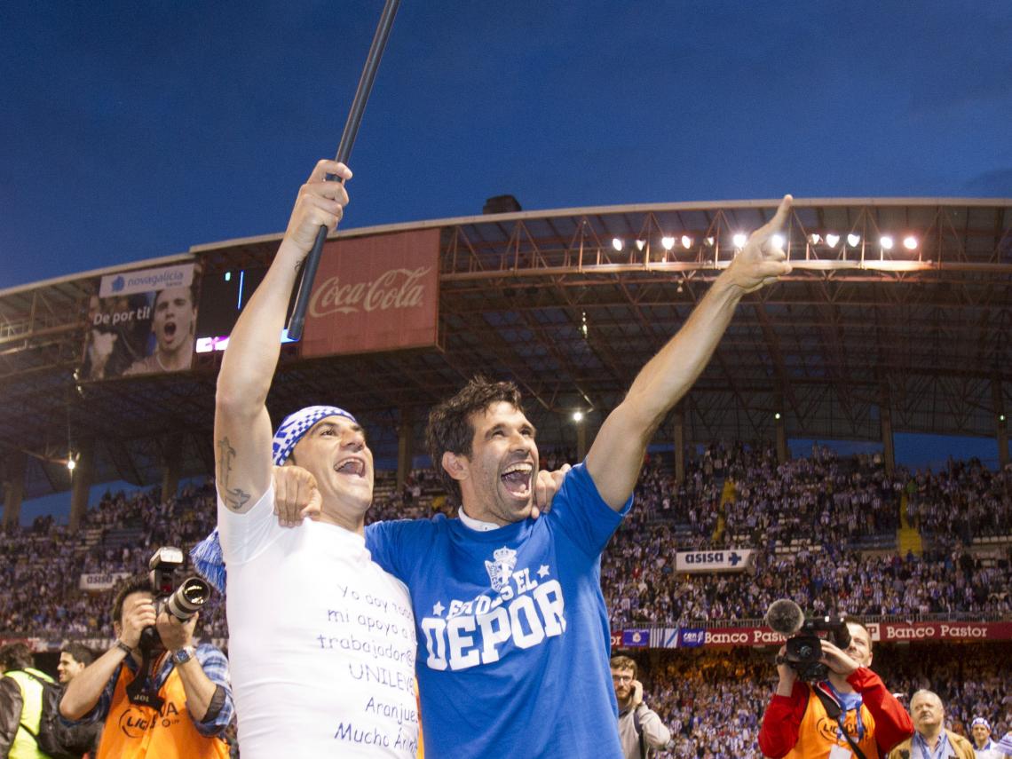 Imagen CON EL DEPOR festejó una Copa del Rey y dos Supercopas de España.
