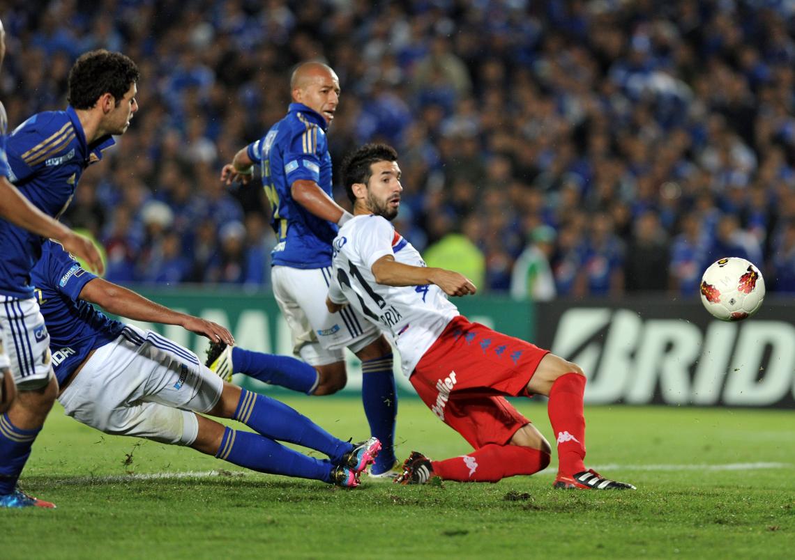 Imagen OTRA VEZ convirtiendo un gol decisivo: ante Millonarios en Bogotá, para conseguir el pasaje histórico a la final de la Sudamericana con Tigre.