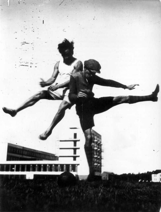 Imagen Deporte en la Bauhaus, la usina creativa del siglo XX.