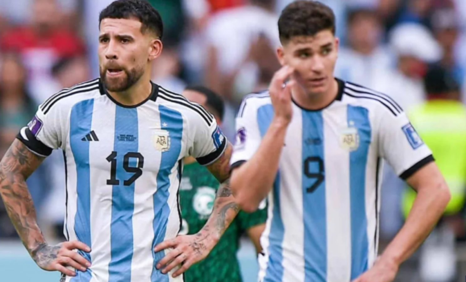 Imagen Otamendi y Julián Álvarez serían dos de los tres mayores que representarían a Argentina.