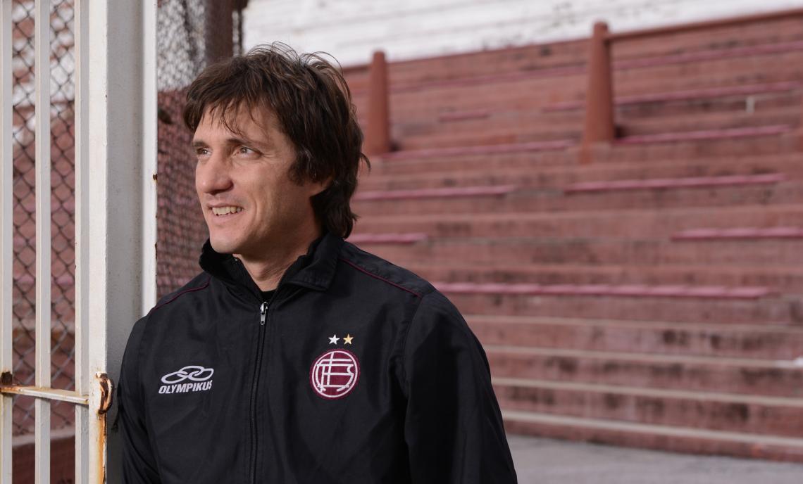 Imagen GUSTAVO ya lleva una temporada de trabajo en Lanús, en dupla con su mellizo, Guillermo.