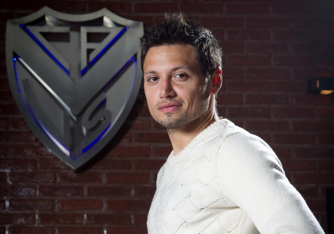 Imagen Mauro Zarate en Velez, produccion de su retorno para El Grafico