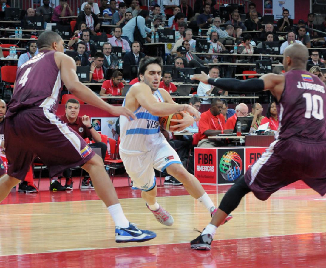 Imagen FACUNDO CAMPAZZO, mejor pasador del Premundial de Caracas.