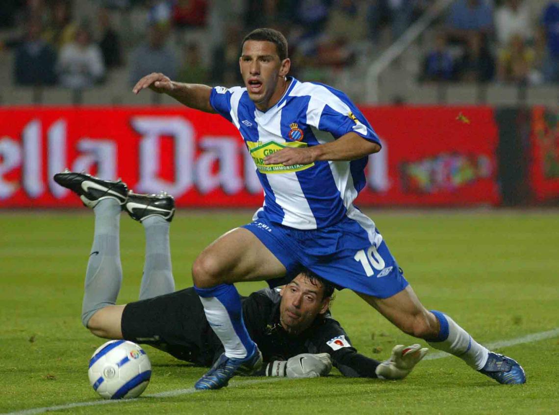 Imagen EN ESPANYOL de Barcelona fue su primera escala europea. Allí jugó tres temporadas y se calzó la 10, reservada para los buenos.