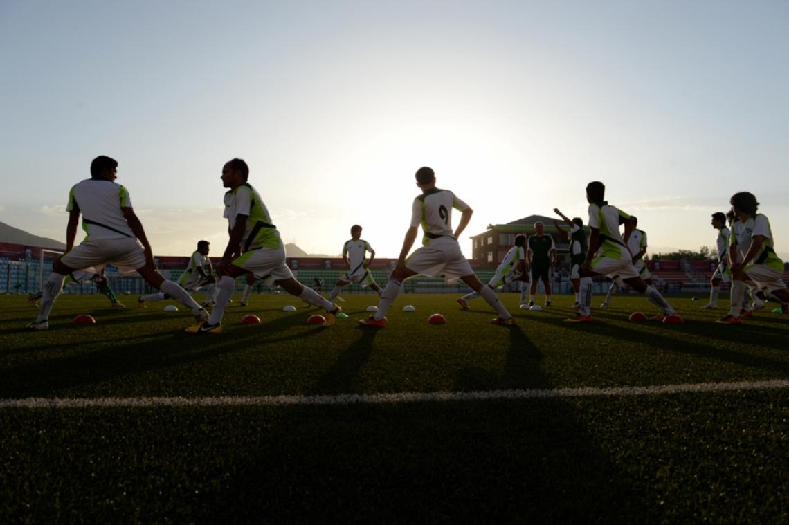Imagen RENACIMIENTO. “Ver a todo ese público bonito en nuestro estadio fue emocionante. Para nosotros es como volver a nacer”, dijo Sanjar Ahmadi, el autor del primer gol.