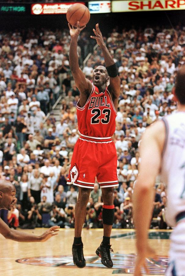 Imagen MEMORABLE. Michael Jordan contra Utah en 1998. 