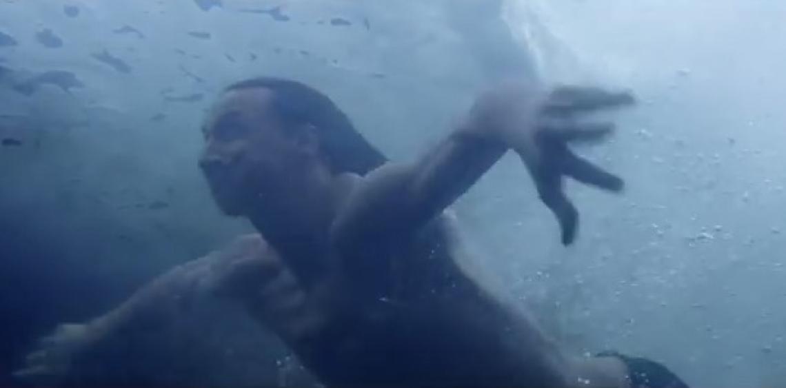 Imagen Zlatan se anima al agua semicongelada para la publicidad de Volvo.