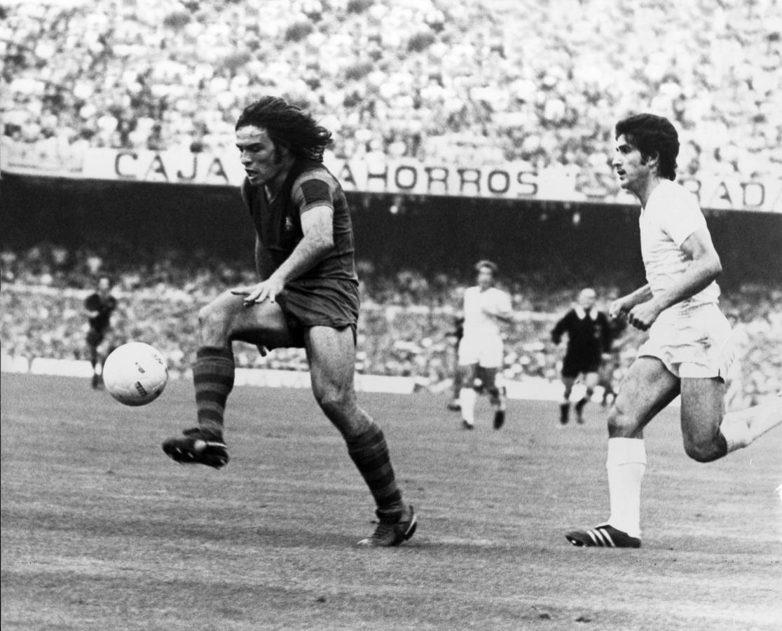 Imagen MILONGUITA SUPO cautivar al Camp Nou. Aquí, en el clásico contra el Real Madrid de 1977: le escapó a Benito y marcó el 3-1 definitivo.