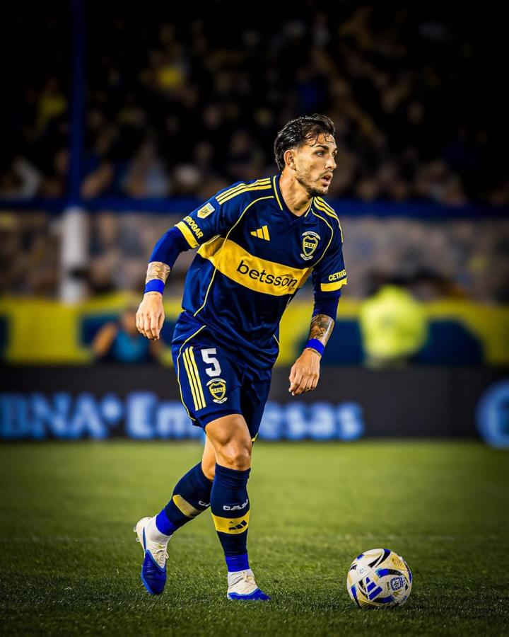 Imagen ¿Leandro Paredes y una nueva posición en Boca?