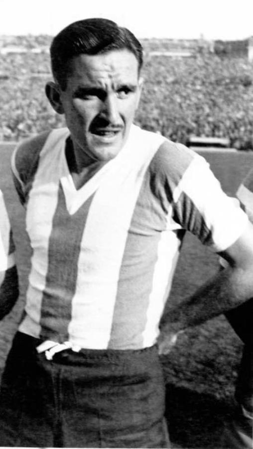 Idolos de la Selección Eliseo Mouriño El Gráfico