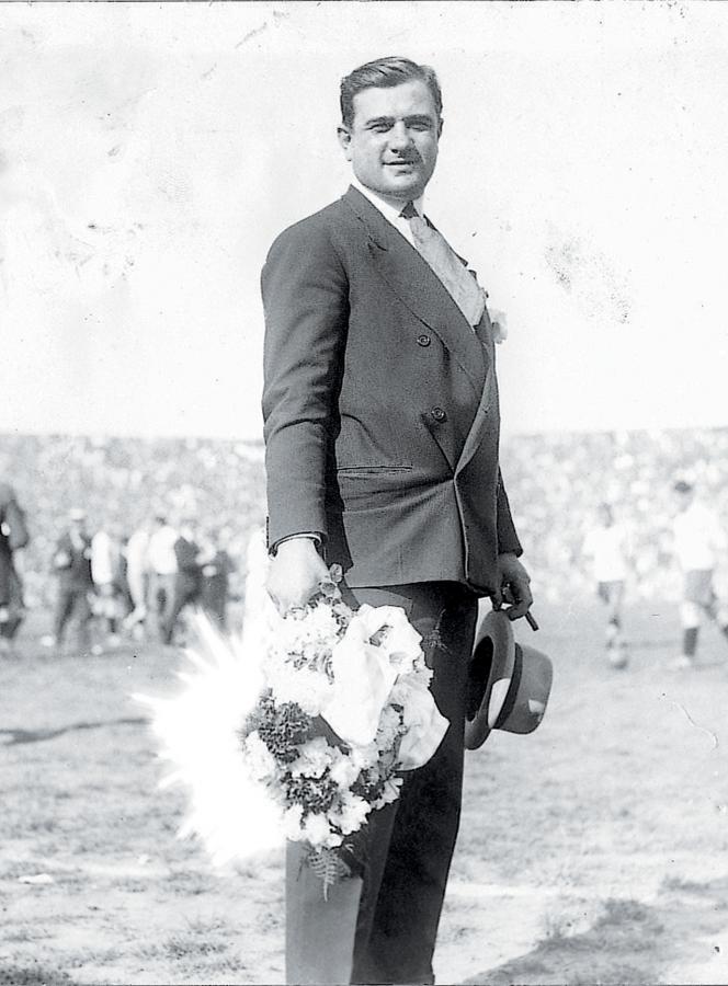Imagen FRANCISCO OLAZAR, DT de Argentina en el 30.