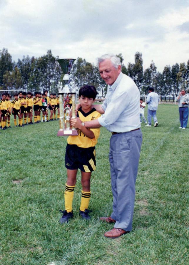 Imagen DE CHIQUITO ya se destacaba y comenzaba a ganar trofeos en Tartagal.