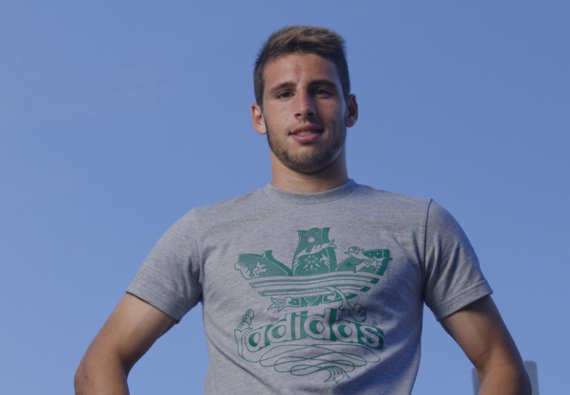 SUEÑA CON SER campeón en Boca, jugar en Europa y en la Selección. Mientras disfruta de la adrenalina que La Bombonera genera.