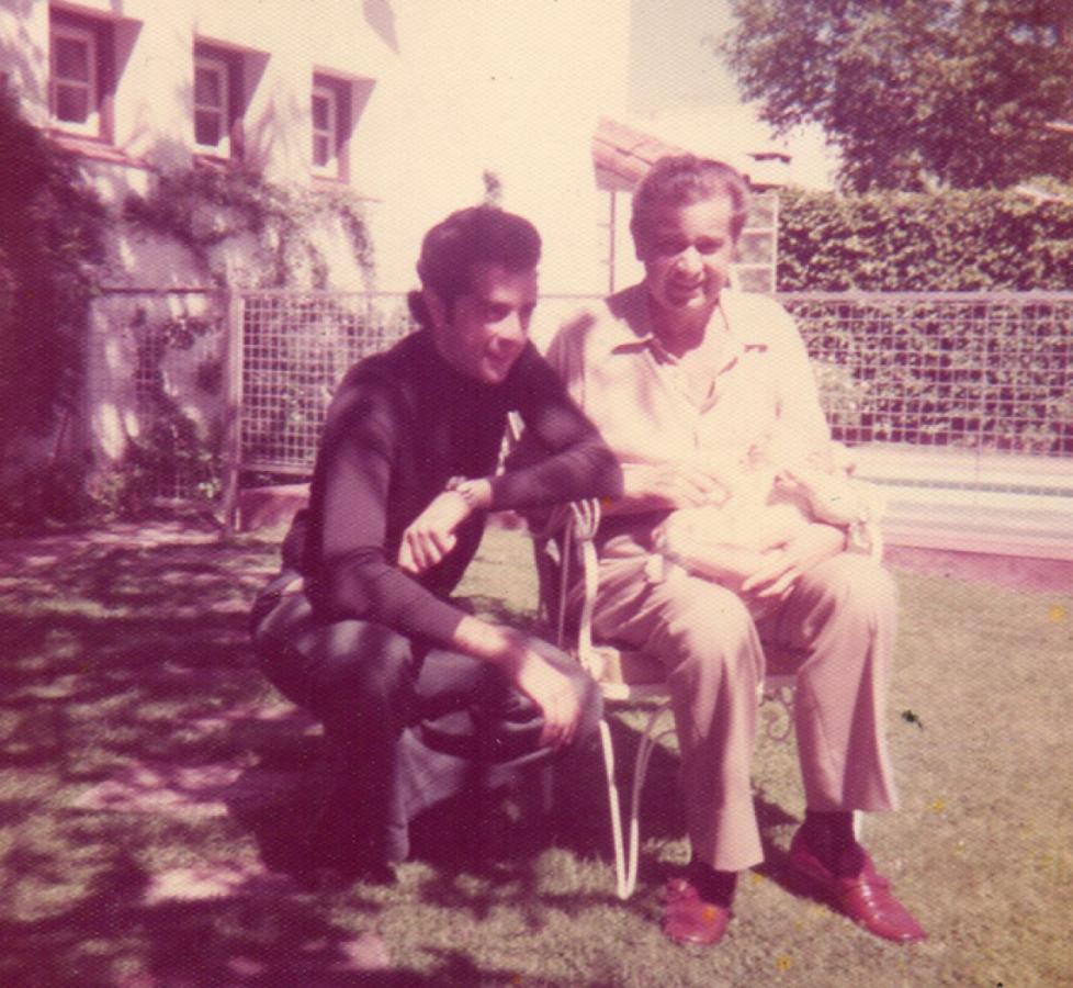 Imagen CON SU PADRE Raúl, que fue interventor de la AFA entre 1971 y 1973.