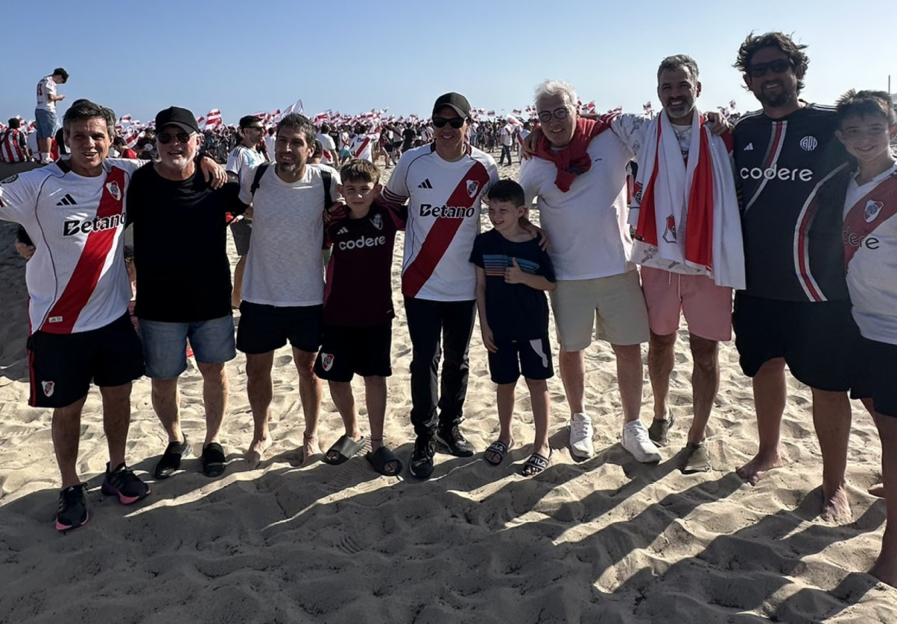 Imagen Jorge Brito, presente en el banderazo de River en Los Ángeles. Foto: @LeaVaquila