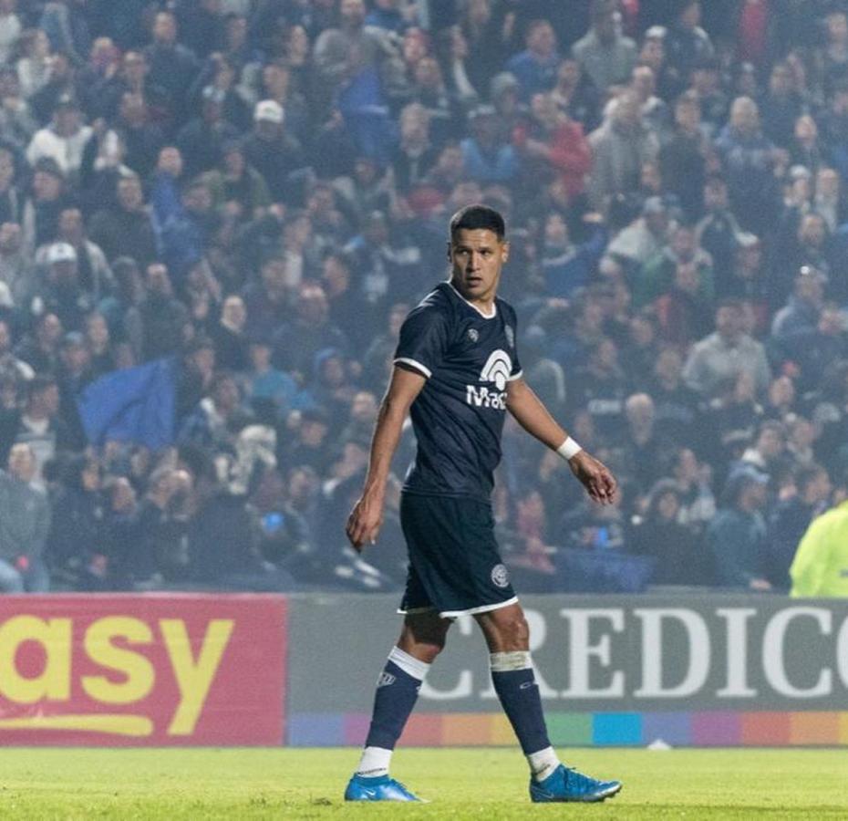 Imagen Arce la rompió en la Primera Nacional y podría no jugar la final.