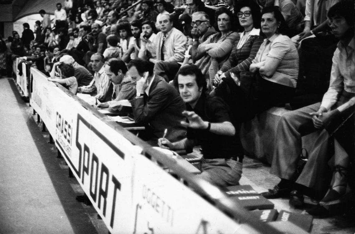 Imagen En primera fila, durante la cobertura de un Italia-Argentina en la localidad italiana de Rieti, el 24 de mayo de 1977.