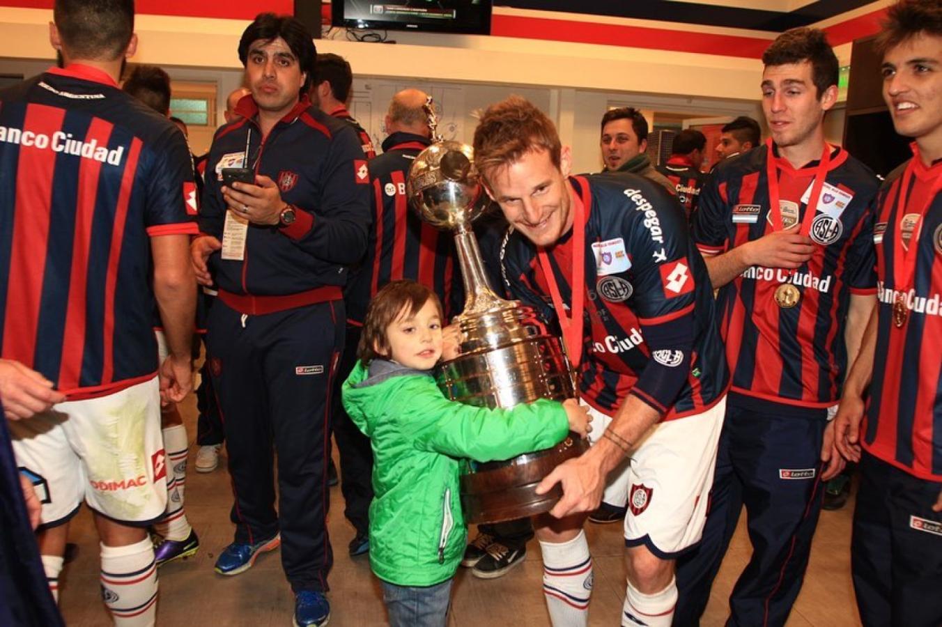 Imagen Su título más importante como profesional, la Copa Libertadores 2014.