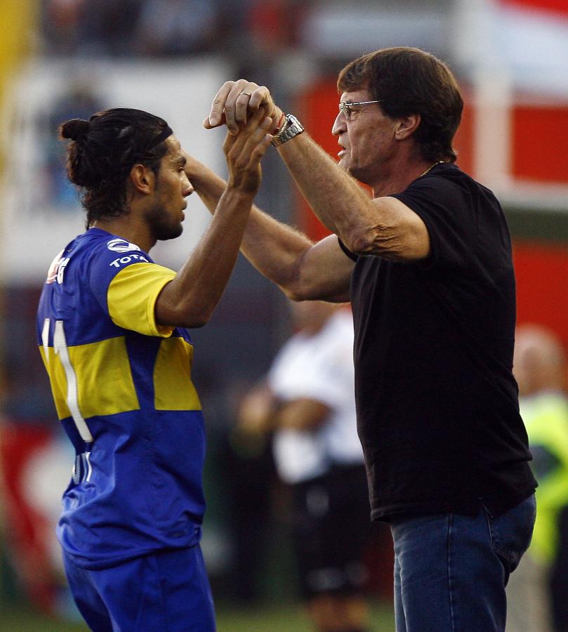 Imagen Junto a Falcioni, el técnico que lo dirigió en Banfield y Boca.