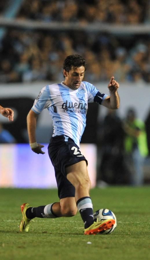 Imagen Milito. Su leyenda sigue creciendo en Racing: 245 gritos.