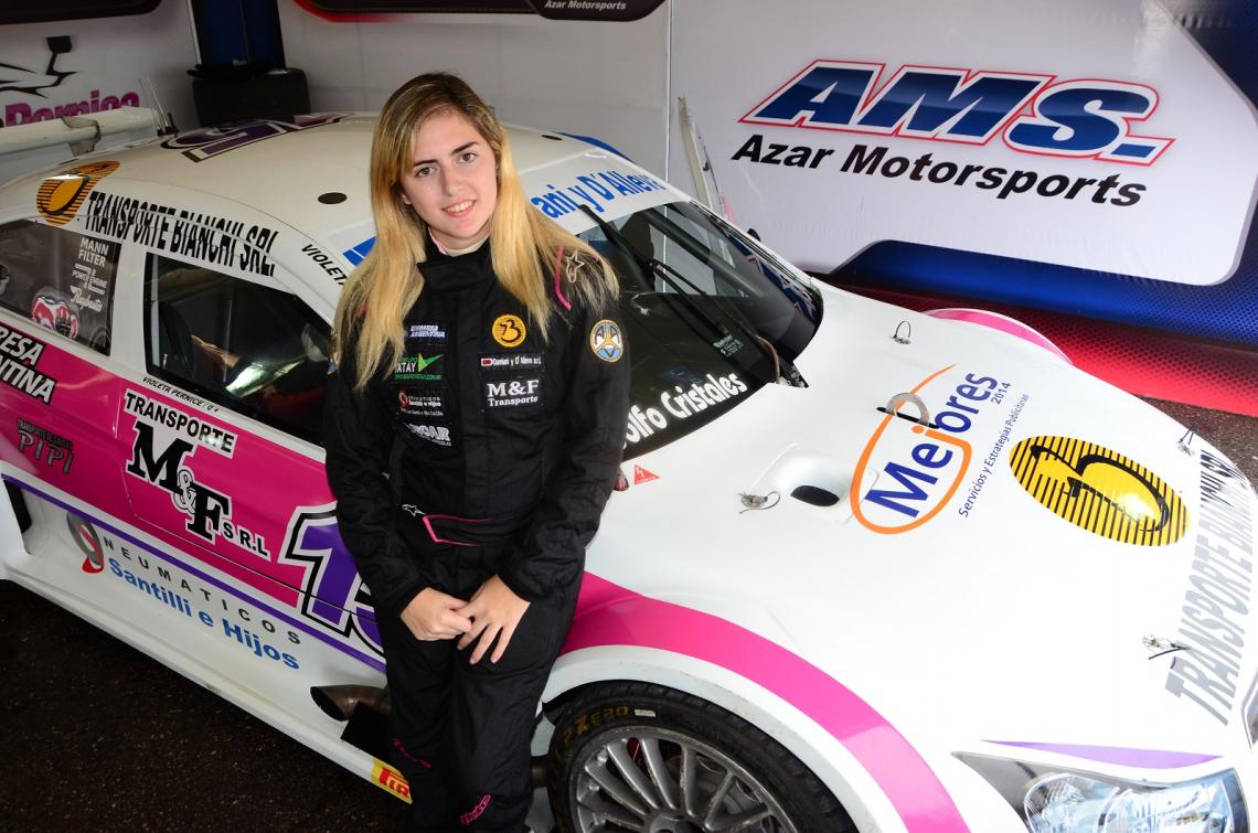 Imagen Violeta Pernice, ganadora de la primera prueba del año en la copa Damas de Panamá.