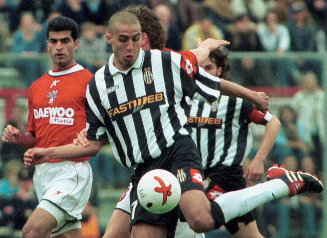 Una década completa con la camiseta de la Juve. En 2003 llevó a su equipo a su última final de Champions.