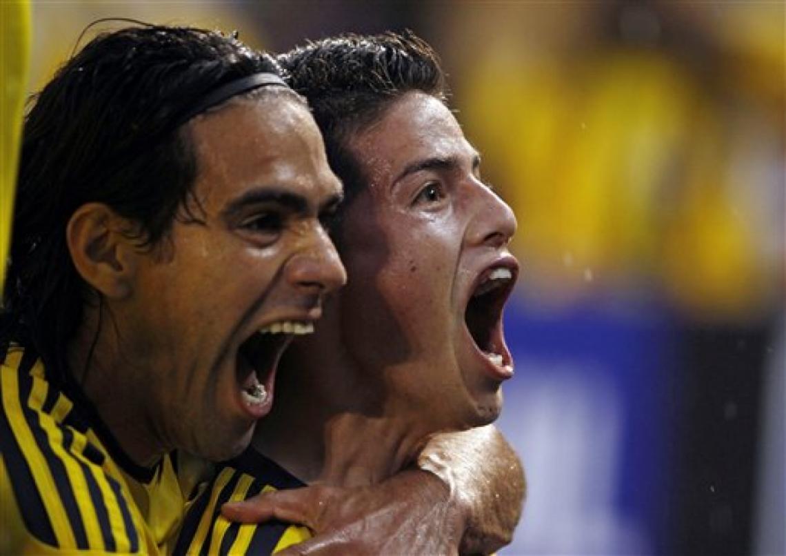 Imagen James y Falcao no pudieron festejar. Colombia anotó un gol en cuatro partidos.