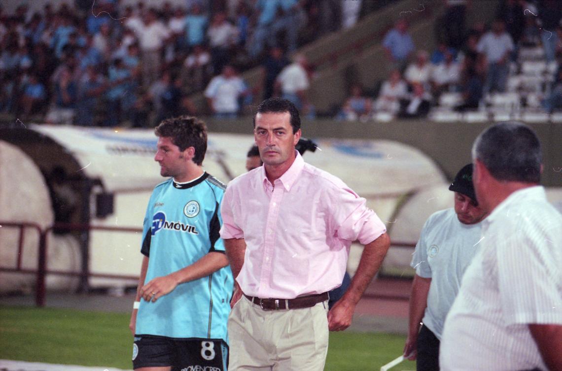 Gustavo Alfaro 100x100 El Jugador De Hoy Se Acostumbro A Despedir Entrenadores Esta En Una Comodidad Complice El Grafico