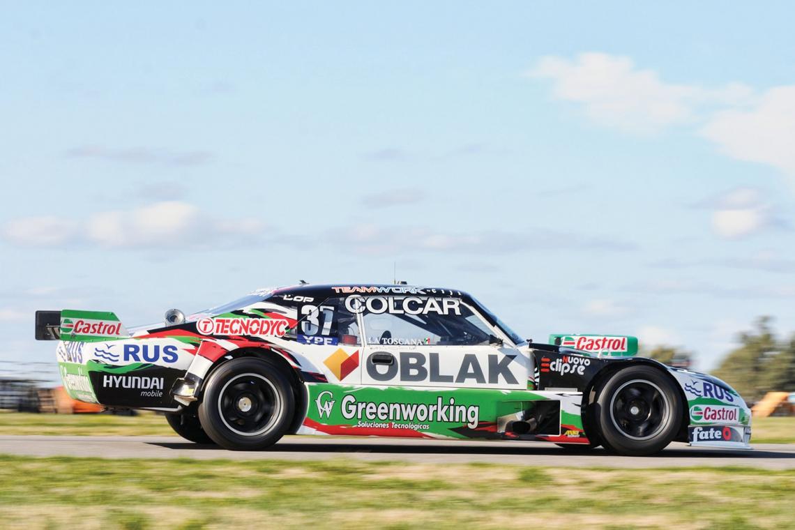 Imagen El rayo, como se lo bautizó en el Top Race, comenzó su aventura internacional a los 17 años, con su punto máximo a los 24 cuando se convirtió en protagonista del Gran Circo.