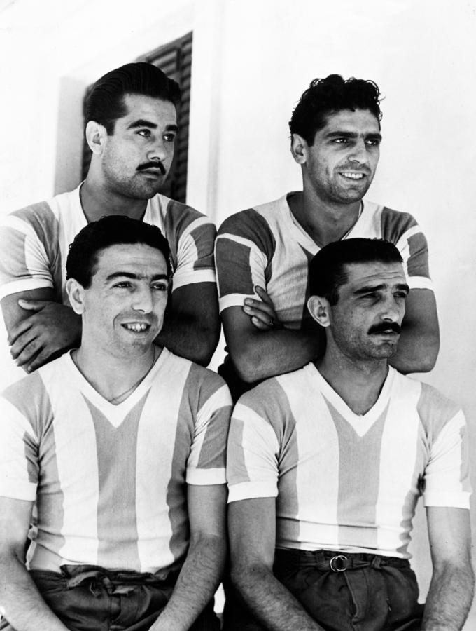 Imagen Campeones sudamericanos del 45: Tucho Méndez, Martino, Labruna y De la Mata.