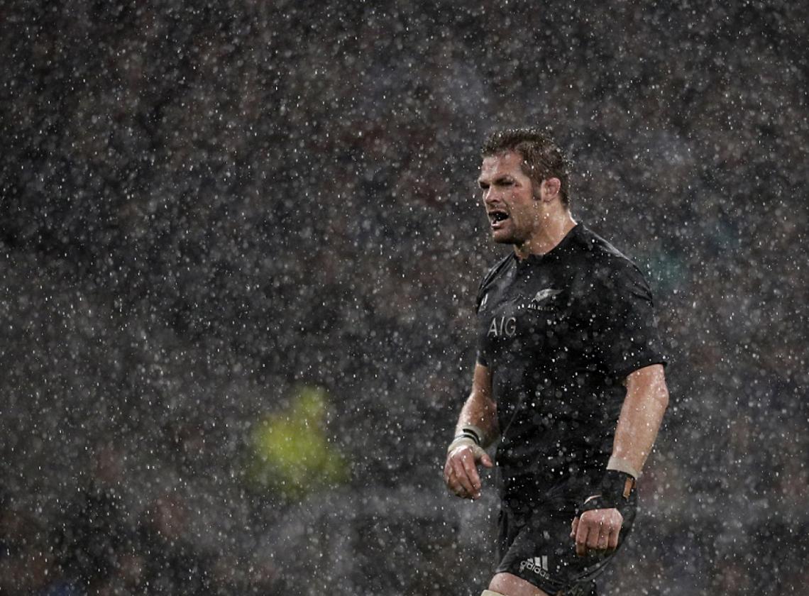 Dan Carter, el talentoso apertura neocelandés.