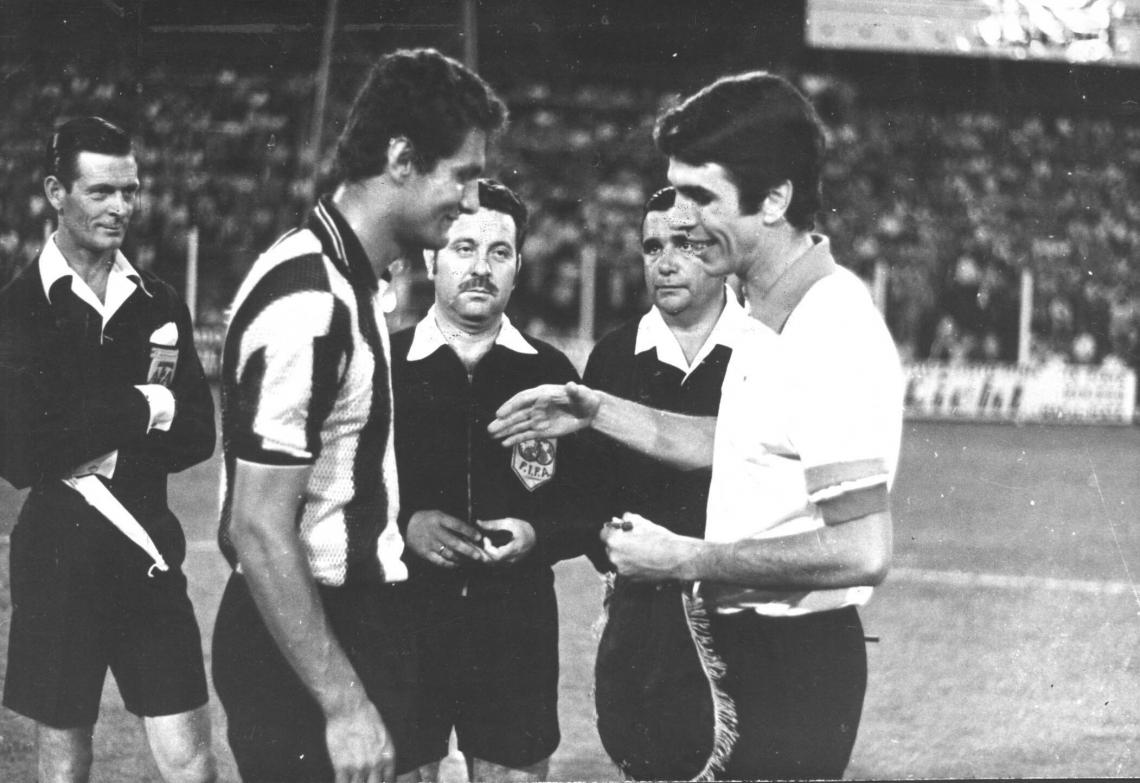 Imagen Su último partido, ante Peñarol, a fines de 1969.