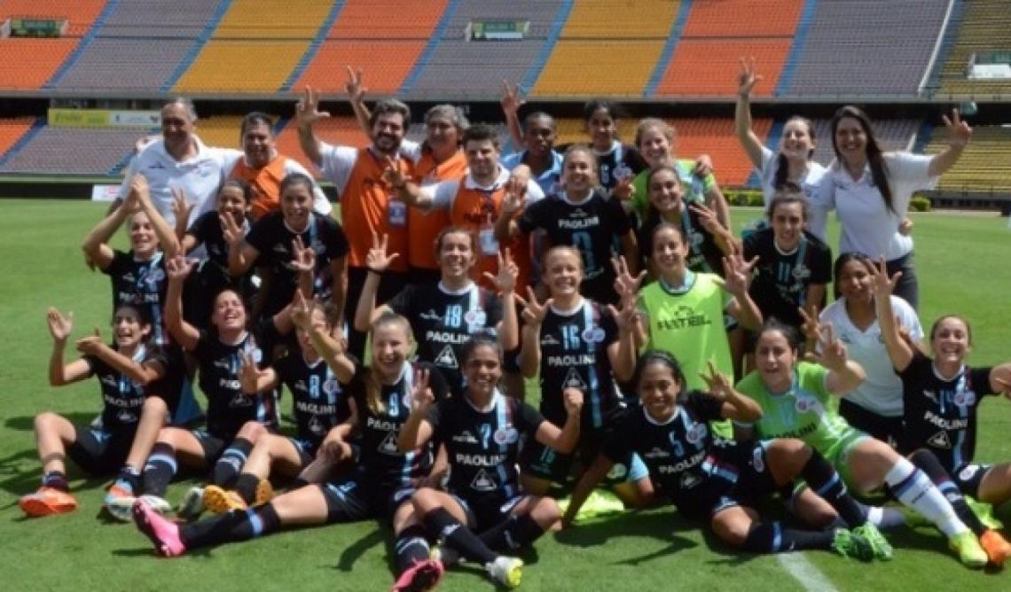 Fútbol femenino UAI Urquiza, un tercer puesto que El Gráfico