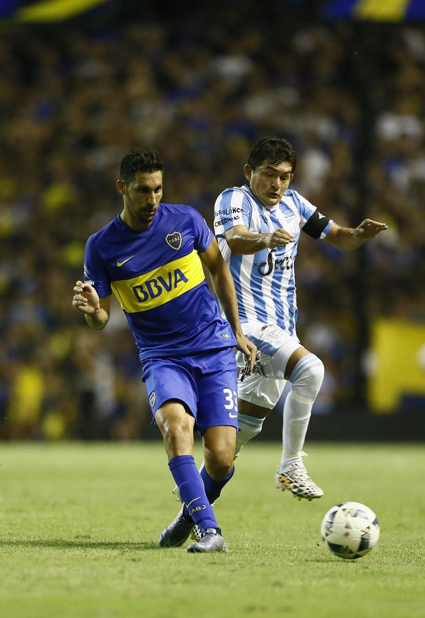 Imagen Capitán del histórico triunfo de Atlético en la Bombonera, en este torneo. Marca Insaurralde.