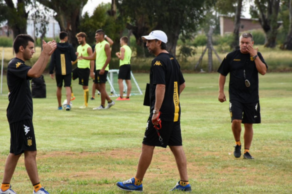 Imagen Díaz, en su primer entrenamiento en Olimpo.