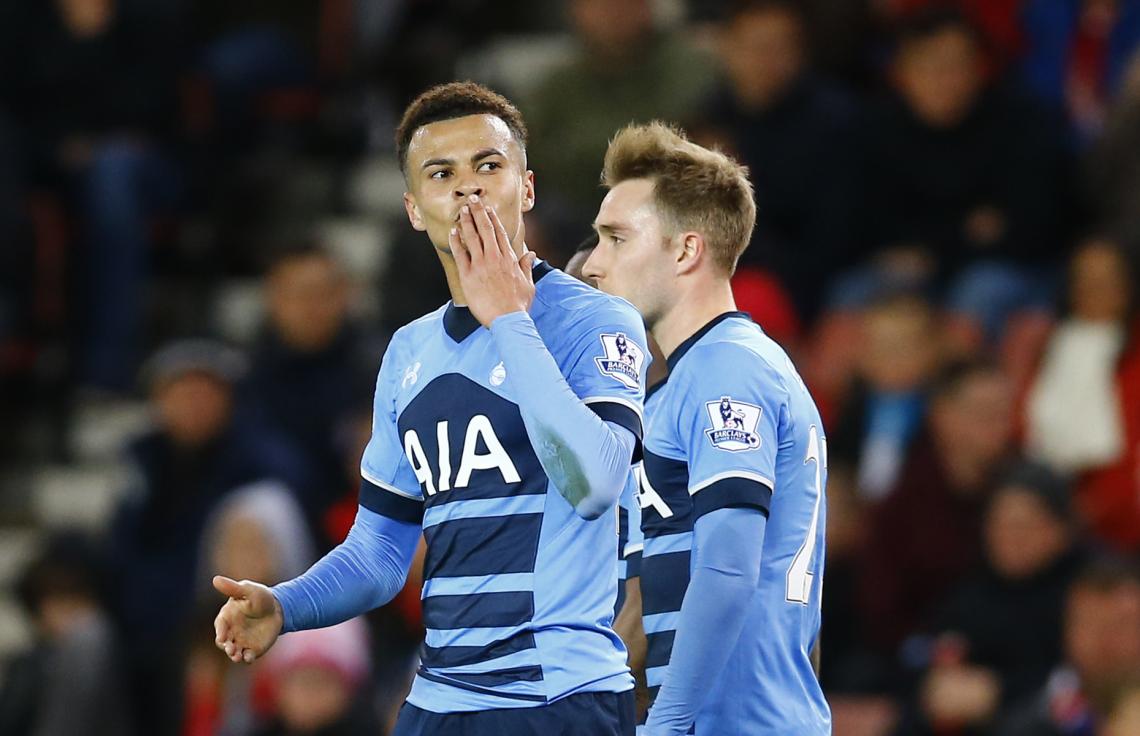 Imagen Dele Alli festeja el segundo gol. (Reuters)