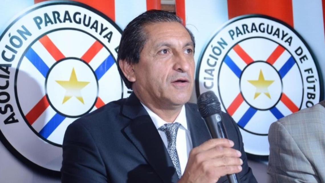 Imagen El "Pelado" en la conferencia de prensa, en la que anunció a los convocados.