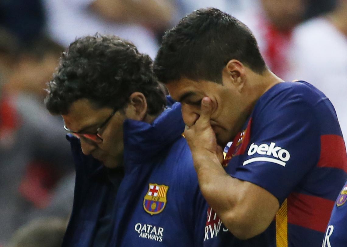 Imagen EL GOLEADOR se retira lesionado en la final de la Copa del Rey. Foto: Reuters.