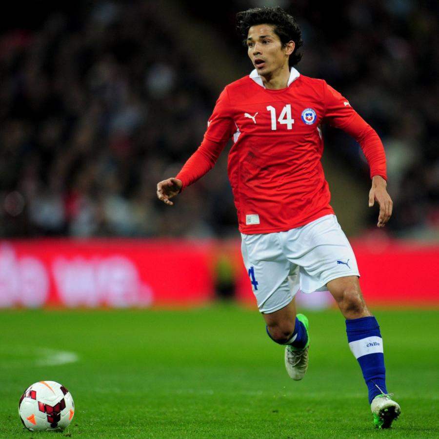 Matías Fernández se pierde la Copa América El Gráfico Matías Fernández se pierde la Copa América El Gráfico