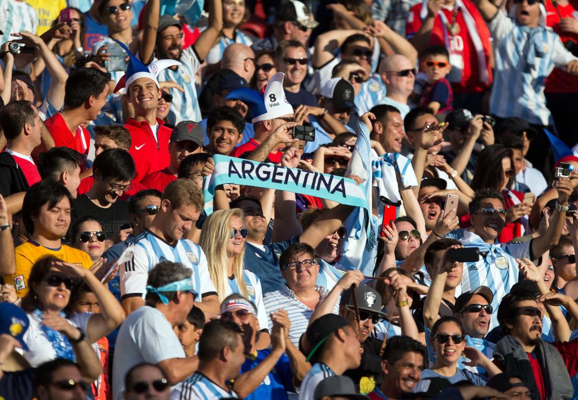 Imagen Los hinchas argentinos en el Levis Stadium.