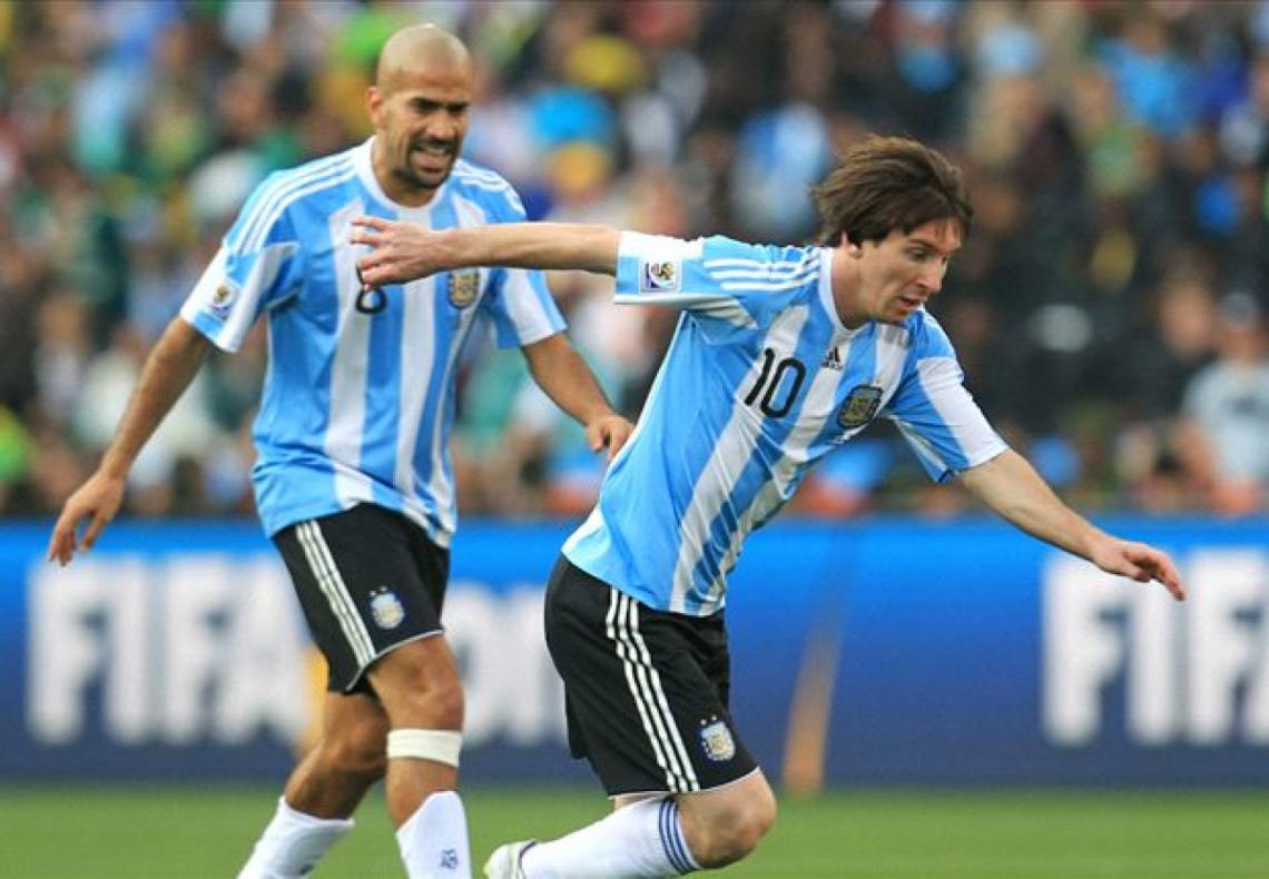 Imagen LA BRUJITA con Messi en el Mundial de Sudáfrica 2010.