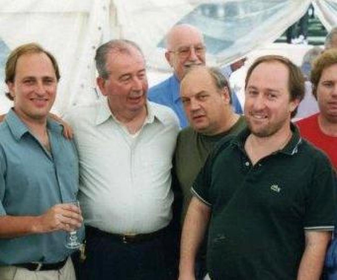Imagen DUPIELLET con el ex presidente de la AFA, Julio Grondona.