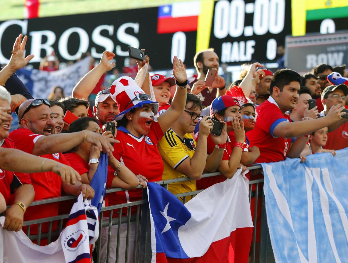 Imagen LOS CHILENOS realizarán una fiesta en las tribunas el domingo. Foto: Reuters.