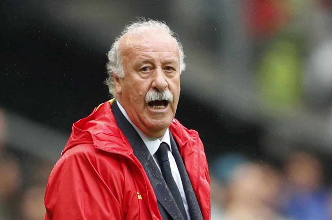 Imagen DEL BOSQUE dando indicaciones en la actual Eurocopa. Foto: Reuters.