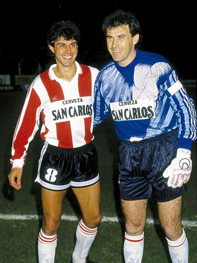 Con su amigo Pumpido en Unión, el último club de su carrera.
