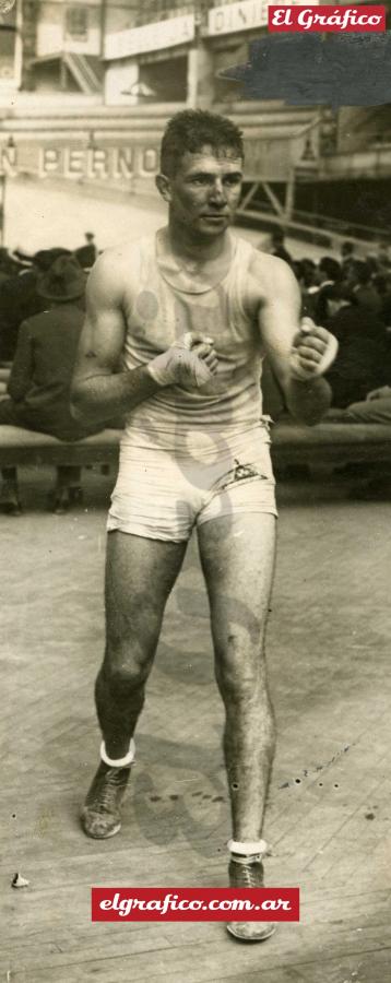 Imagen Alfredo Copello despues de conquistar la medalla de Plata.