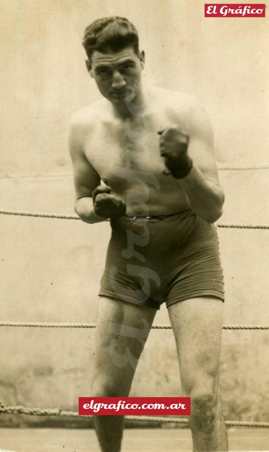 Imagen Alfredo Porzio ganó la medalla de Bronce. Después sería un entrenador de grandes boxeadores.